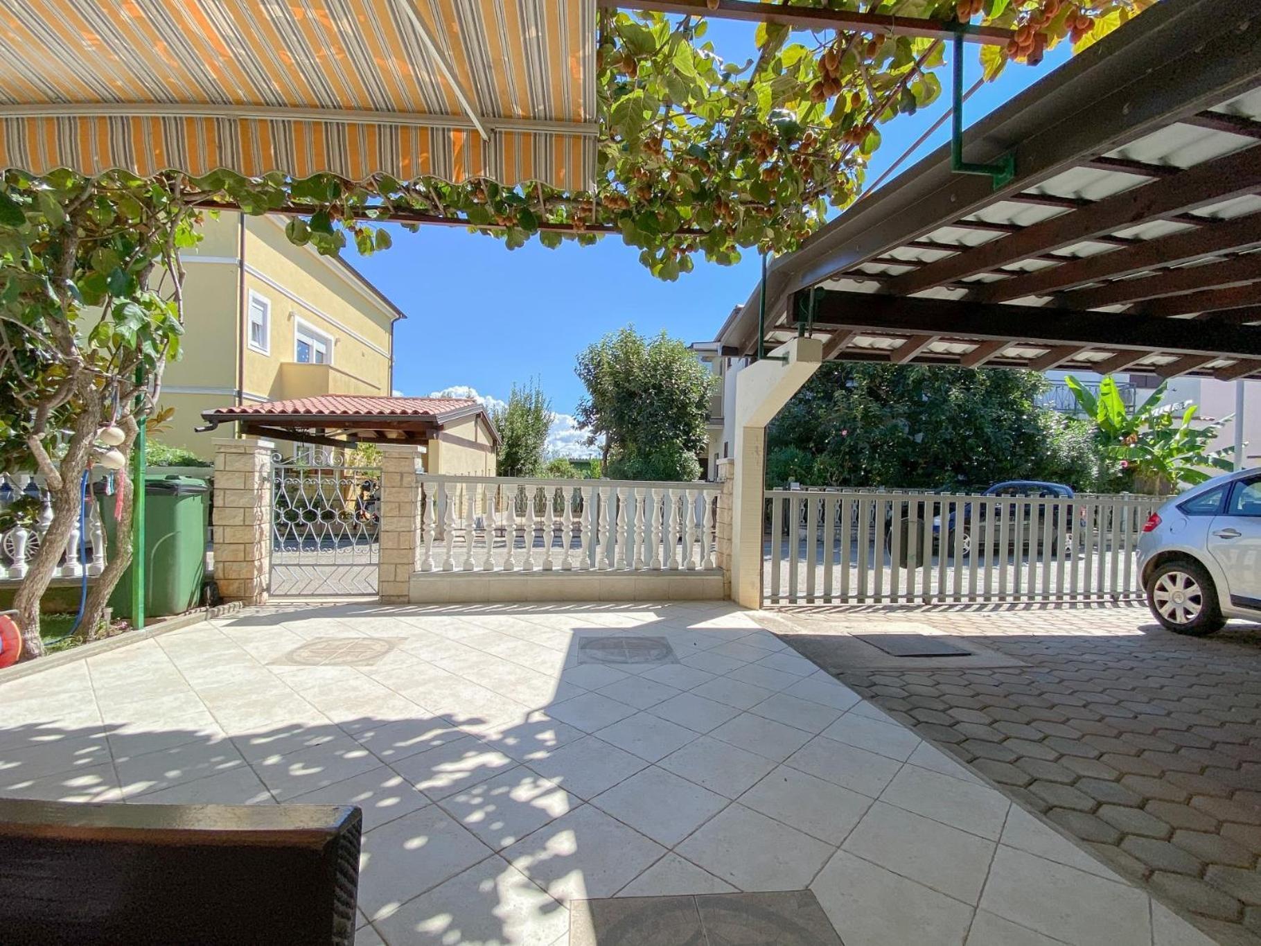 Beco Three Apartment Novigrad  Luaran gambar