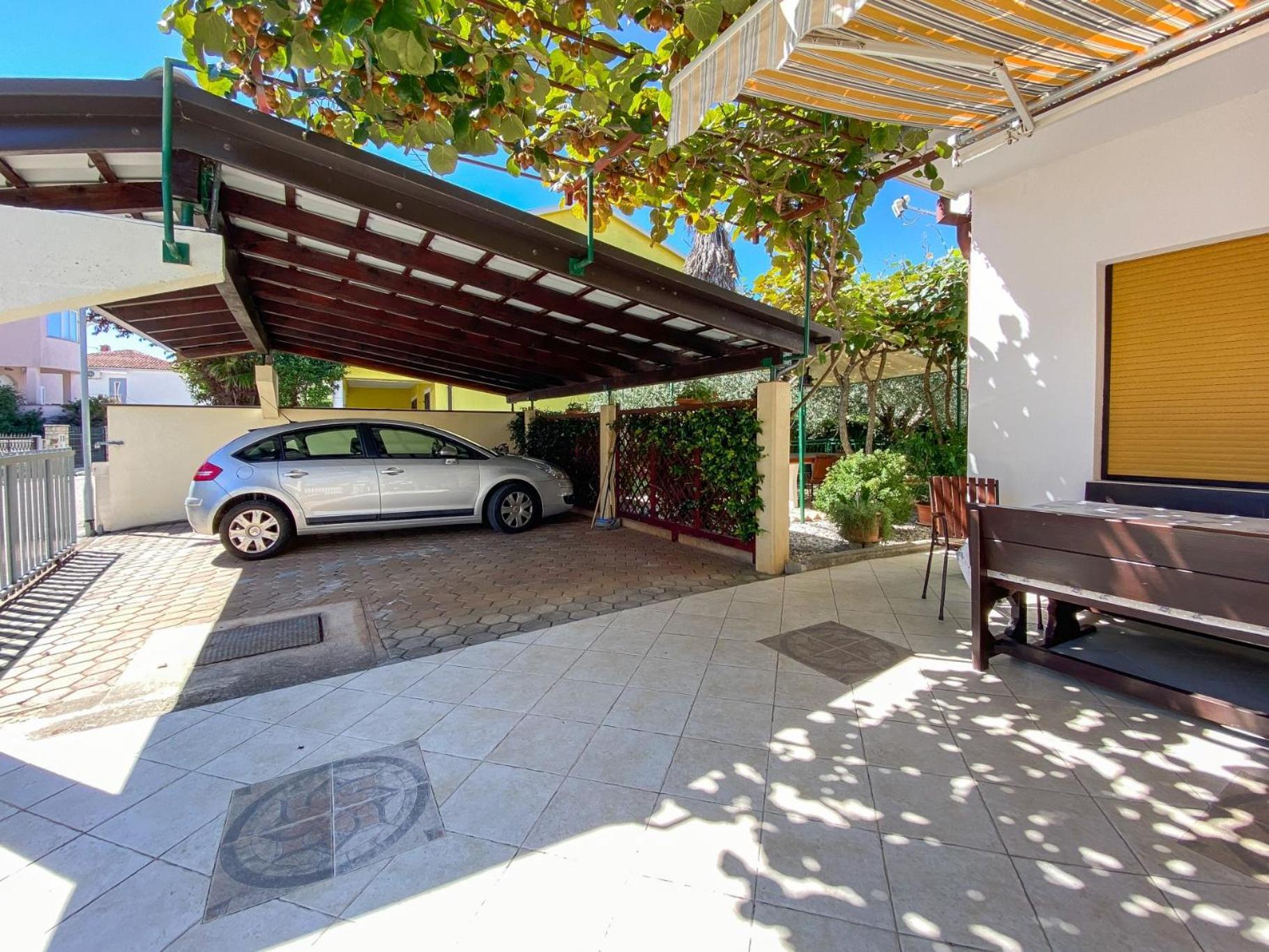 Beco Three Apartment Novigrad  Luaran gambar